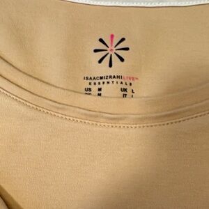 Isaac Mizrahi Tan Short Sleeve Tee